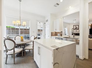 2842 Briarhurst Park, Houston, TX 77057