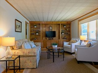 71 Francis Wyman Rd, Burlington, MA 01803