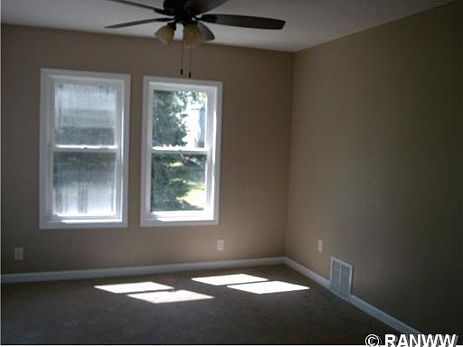4th image of 818 E 3rd Road