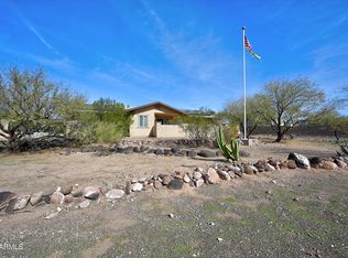 924 E Circle Mountain Rd, Phoenix, AZ 85087