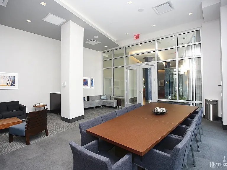 544 Union Ave #2Q — Photo 8