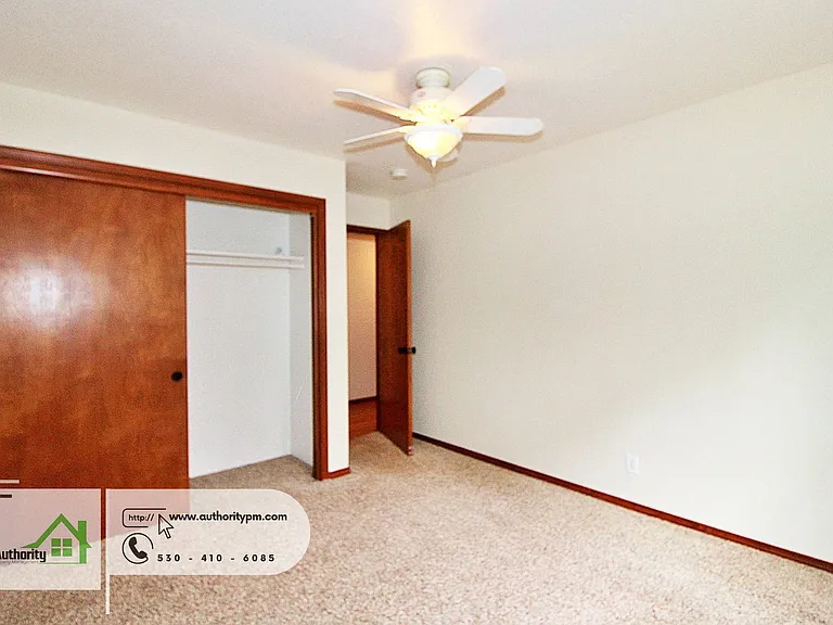 3345 Golden Heights Dr — Photo 30