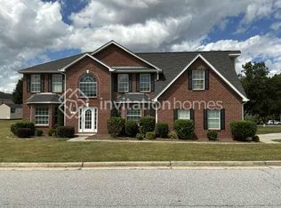 6813 Fireside Ln, College Park, GA 30349