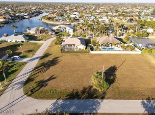 5308 SW 17th Pl, Cape Coral, FL 33914