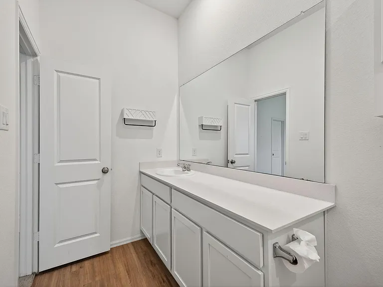 1519 Twilight Green Dr — Photo 21