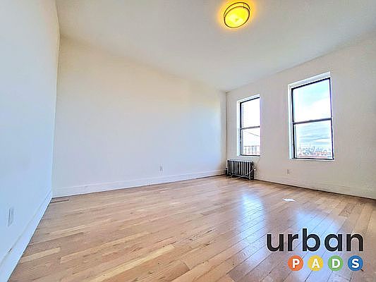 2nd image of 1236 Pacific St APT 6B