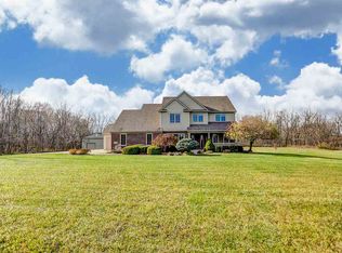 15611 Wappes Rd, Churubusco, IN 46723