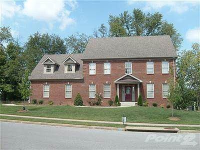 1st image of 621 Bellerive Blvd