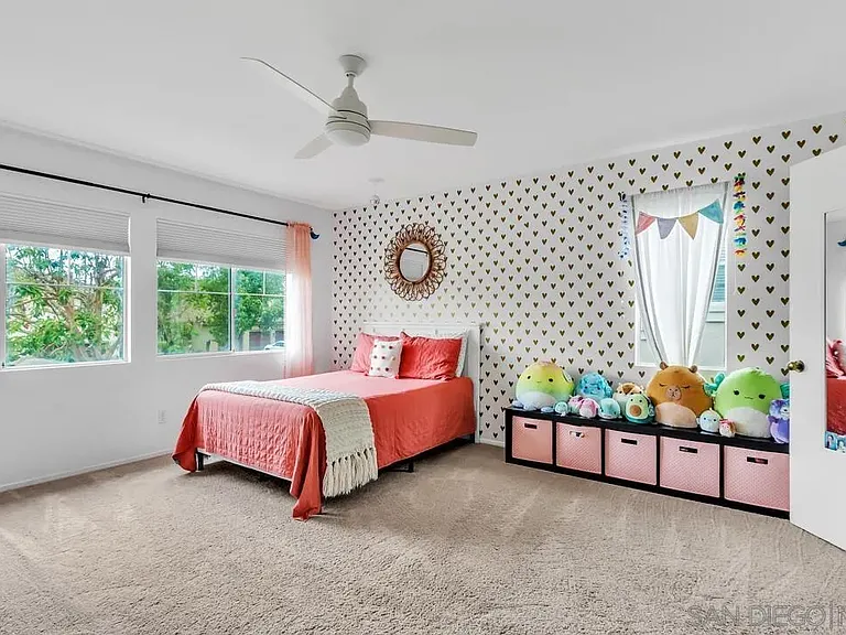 1084 Greenway Rd — Photo 14