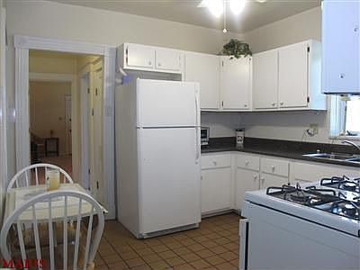 4th image of 2325 Macklind Ave