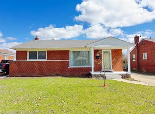 8356 Arnold St, Dearborn Heights, MI 48127