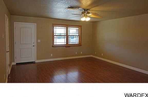 5th image of 727 Gold St