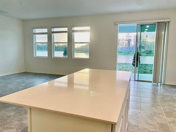 4th image of 2186 Merrybells Dr