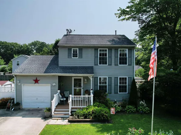 328 S Xanthus Ave, Galloway, NJ 08205