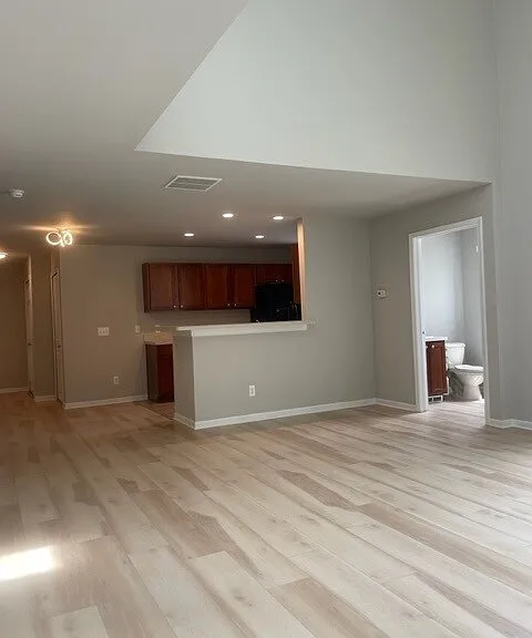 8401 Towne Center Cir S #5-60-60 — Photo 13