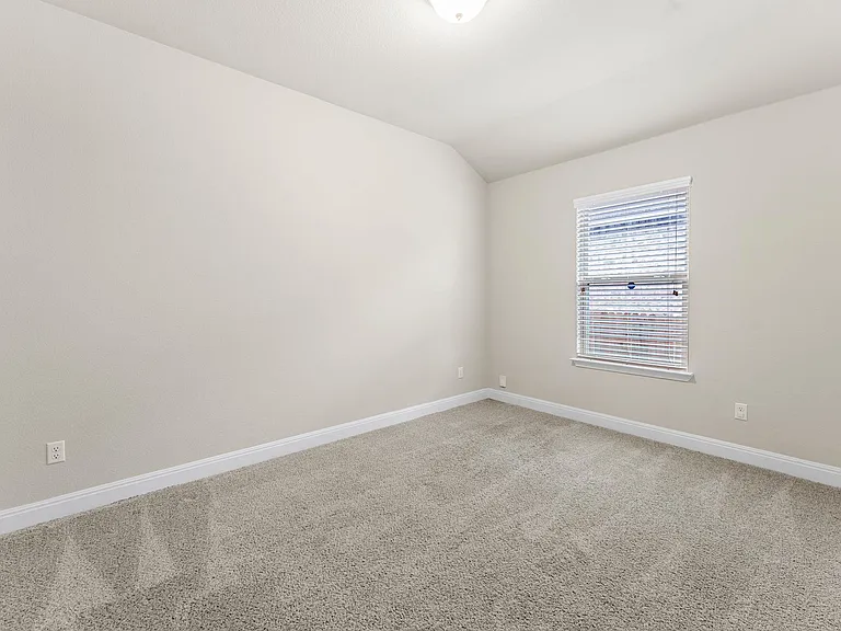 1104 Chad Dr — Photo 29