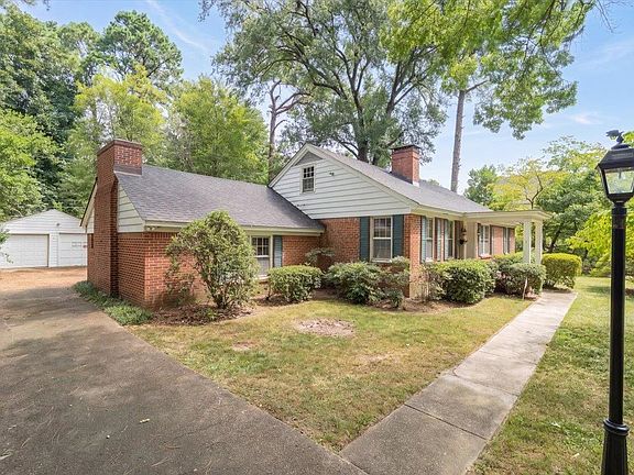 2nd image of 4968 Cole Rd