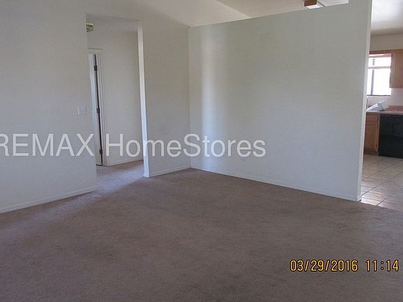 2nd image of 1412 Cottonwood Dr