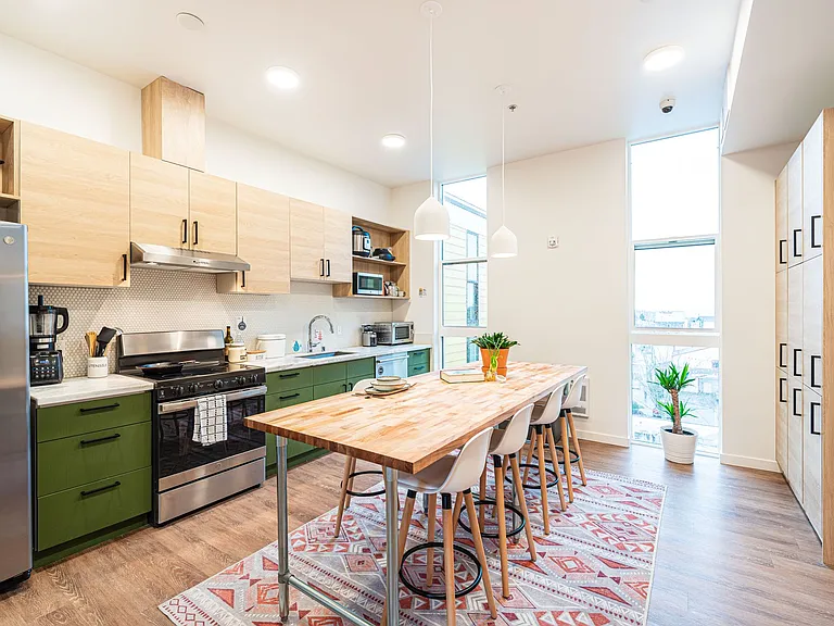 Freya Apartments - Private Studios + Social Connection — Photo 7