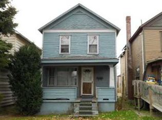 928 Hamilton Ave, Farrell, PA 16121