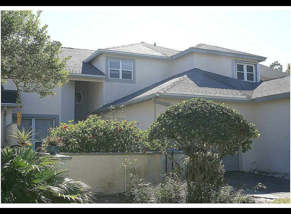 1st image of 276 Buckingham Pl