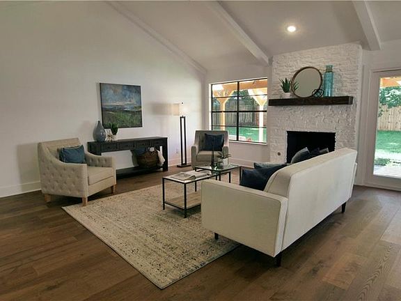 5th image of 2601 Lazy Oaks Dr