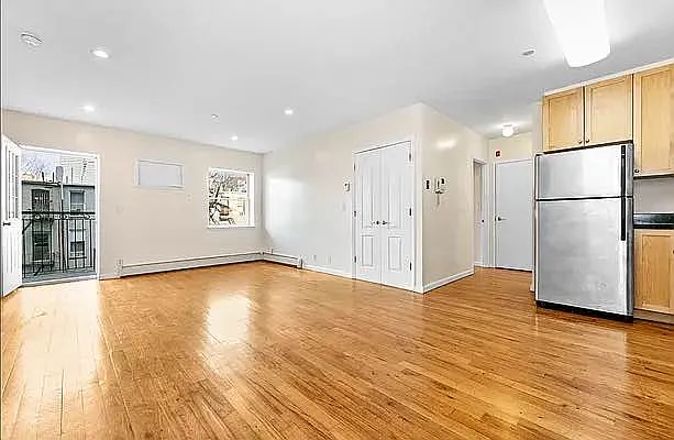 Rented by Highline Residential | media 10