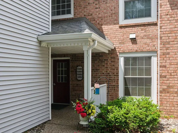 10992 Quebec Ave S, Bloomington, MN 55438