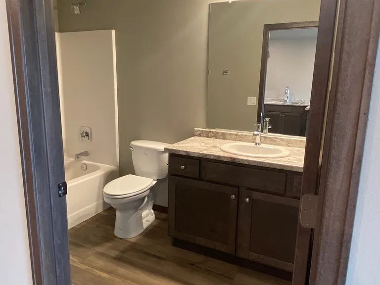 Main Bath_11152023