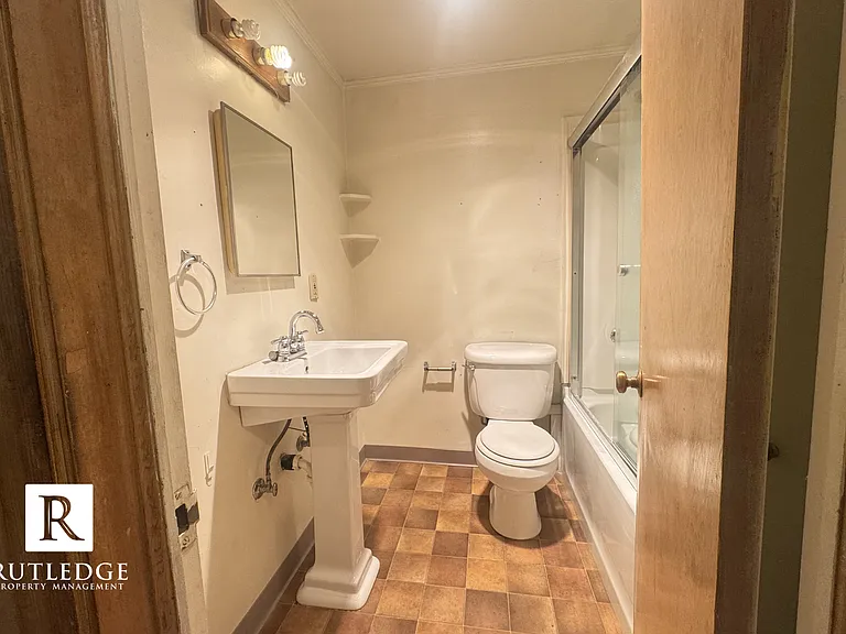 10 Willamette Ave #2 — Photo 11