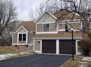 1085 Tiffany Dr, Eagan, MN 55123