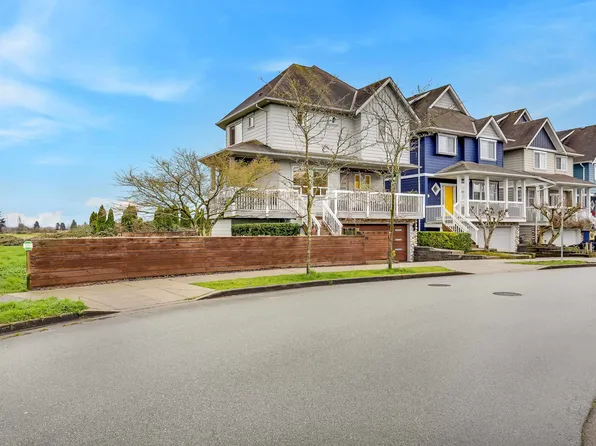 6371 London Rd, Richmond, BC V7E 6V5