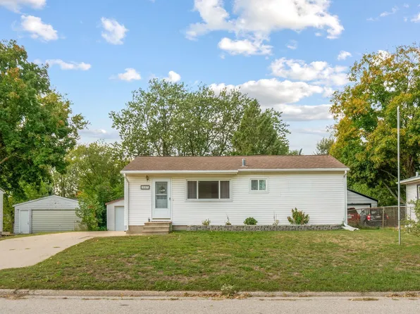 537 McShane Ave, Waterloo, IA 50703