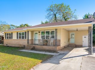 2806 4th St, Beaufort, SC 29902