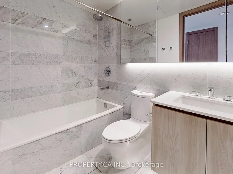 17 Bathurst St #1209 — Photo 24