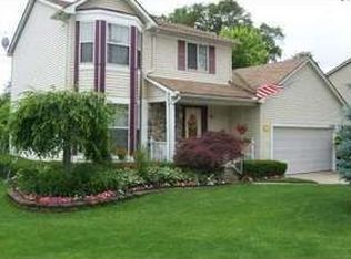 42961 W 13 Mile Rd, Novi, MI 48377