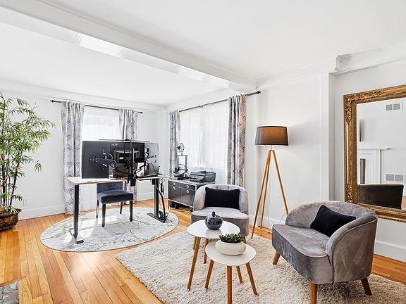 5th image of 117 Cedar St