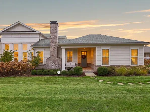 101 Lake Point Dr, Nicholasville, KY 40356
