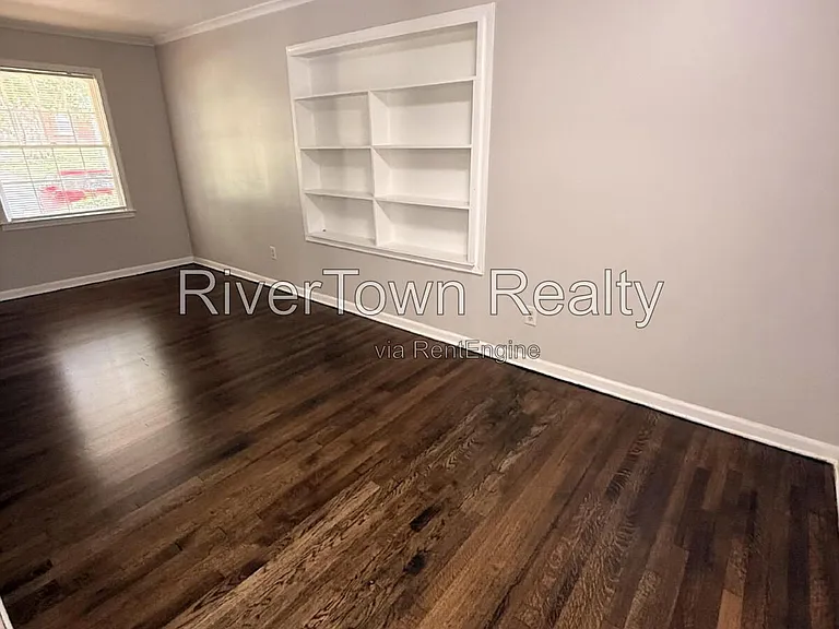 1162 Elkwood Cv — Photo 4
