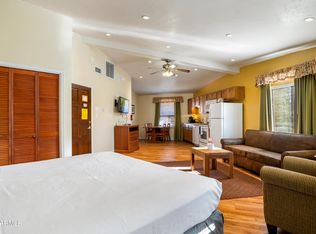 5829 E Buck Springs Rd #200, Pinetop, AZ 85935