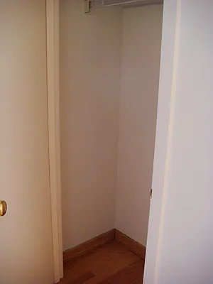 Rented by Avanguard Realty Corp | media 41