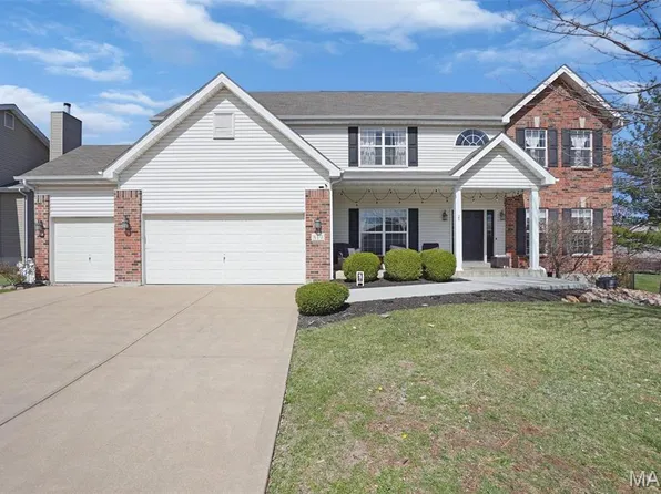 819 Kevin Dr, Wentzville, MO 63385