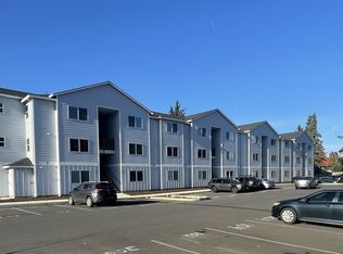 4718 Ocean Beach Hwy #101, Longview, WA 98632