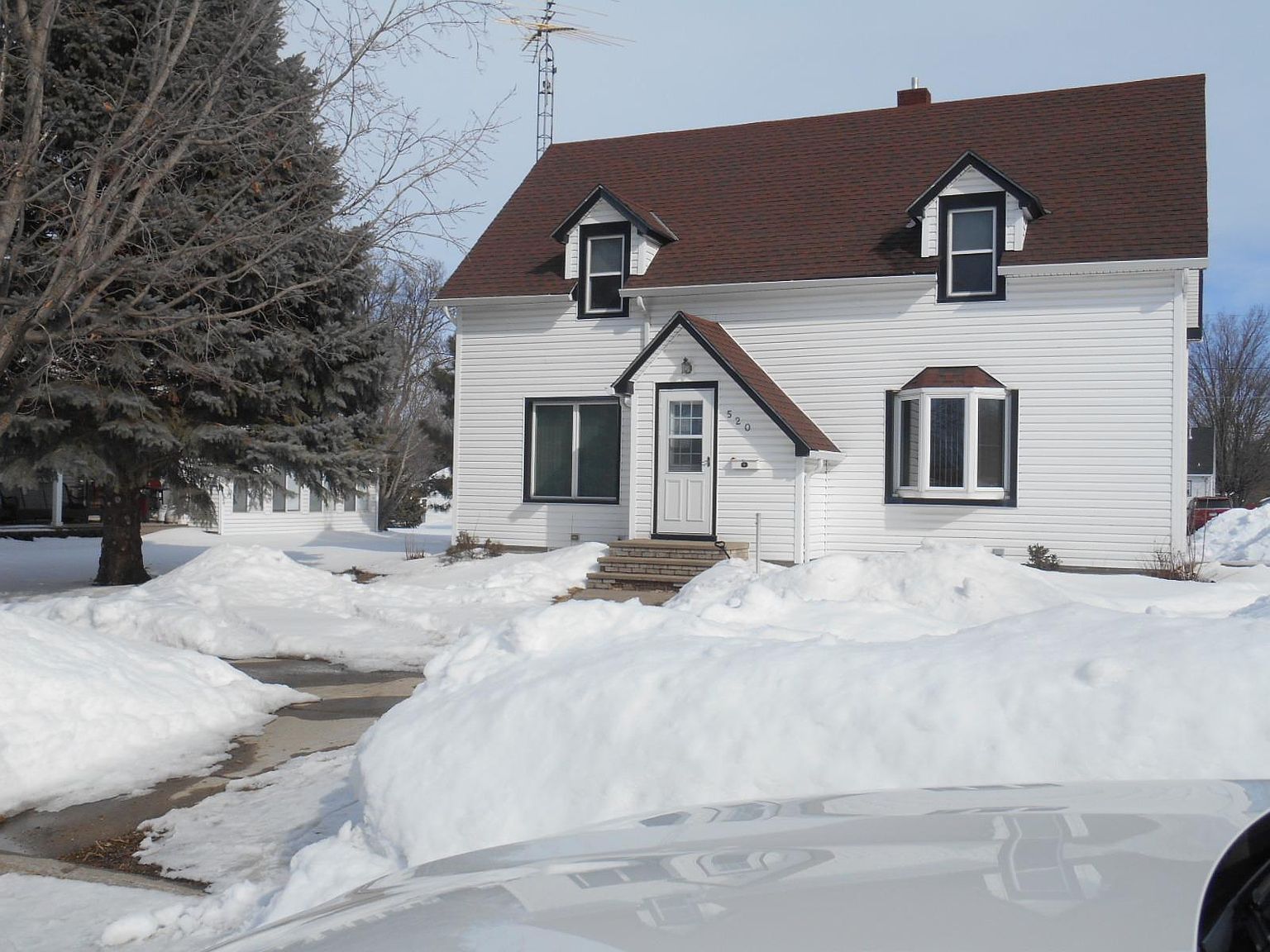 520 5th St, Gaylord, MN 55334 Zillow