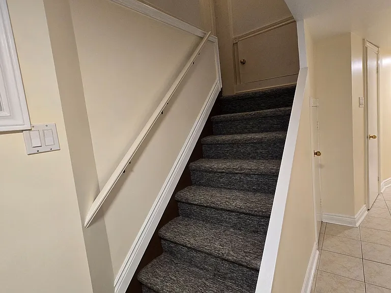 20 Edna Ave #BASEMENT — Photo 15
