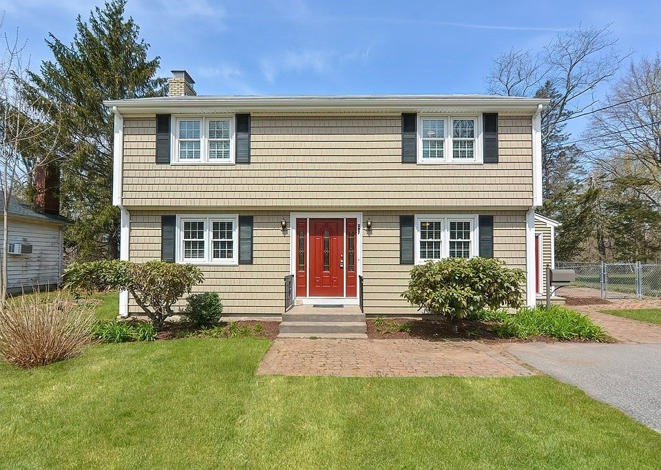 387 S Main St, Attleboro, MA 02703 Zillow