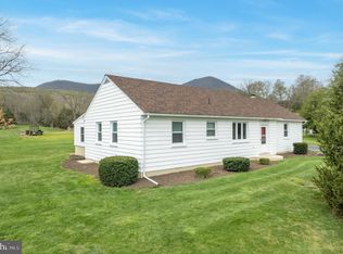 6233 Strasburg Rd, Strasburg, VA 22657