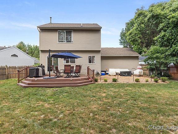 2nd image of 5429 Brittany Dr SE
