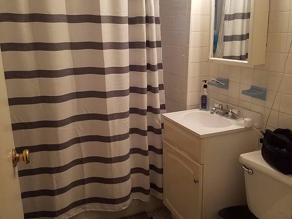 2nd image of 1307 Commonwealth Ave APT 6