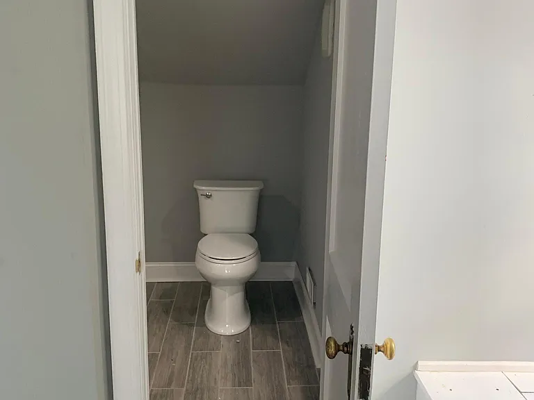 Private full bath for Bedroom 4
